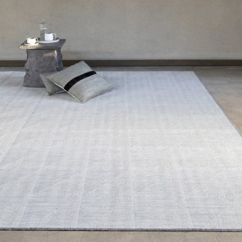ALFOMBRA GEOMETRICA